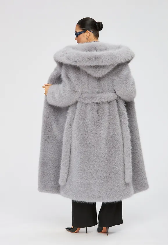 Фото Шуба из эко песца серая с капюшоном - 6