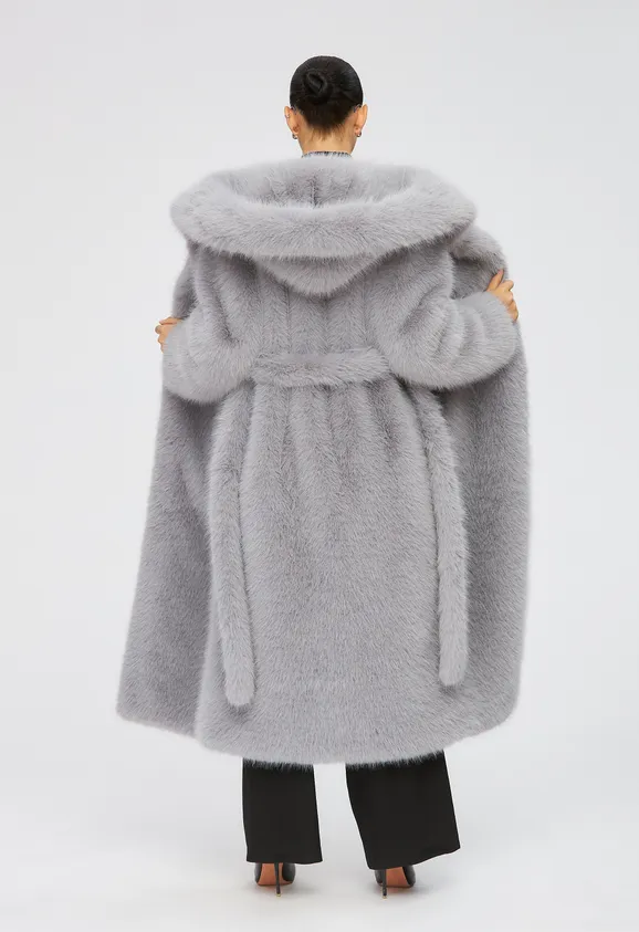 Фото Шуба из эко песца серая с капюшоном - 9