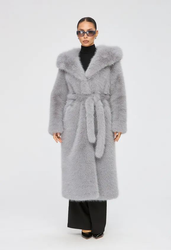 Фото Шуба из эко песца серая с капюшоном - 7