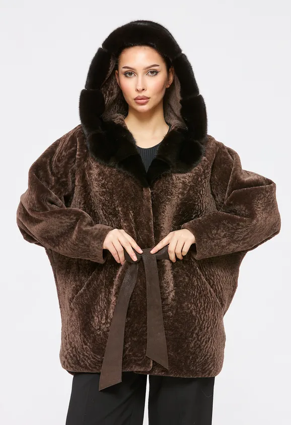 Фото Шуба из натурального астрагана кашемир с капюшоном из натуральной норки - 3