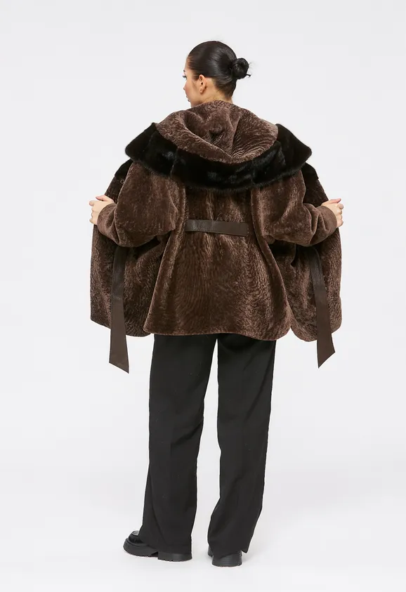Фото Шуба из натурального астрагана кашемир с капюшоном из натуральной норки - 9