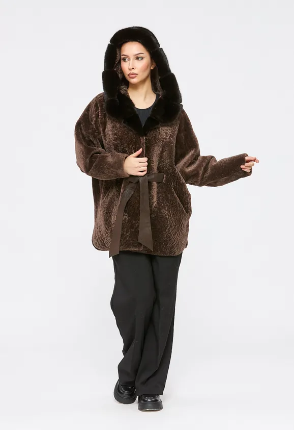 Фото Шуба из натурального астрагана кашемир с капюшоном из натуральной норки - 2