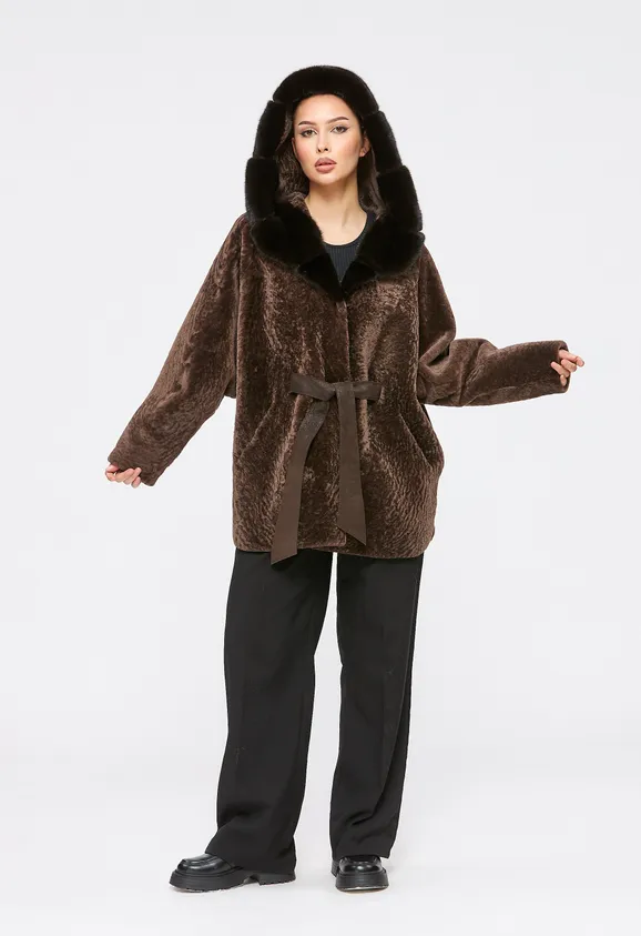 Фото Шуба из натурального астрагана кашемир с капюшоном из натуральной норки - 5