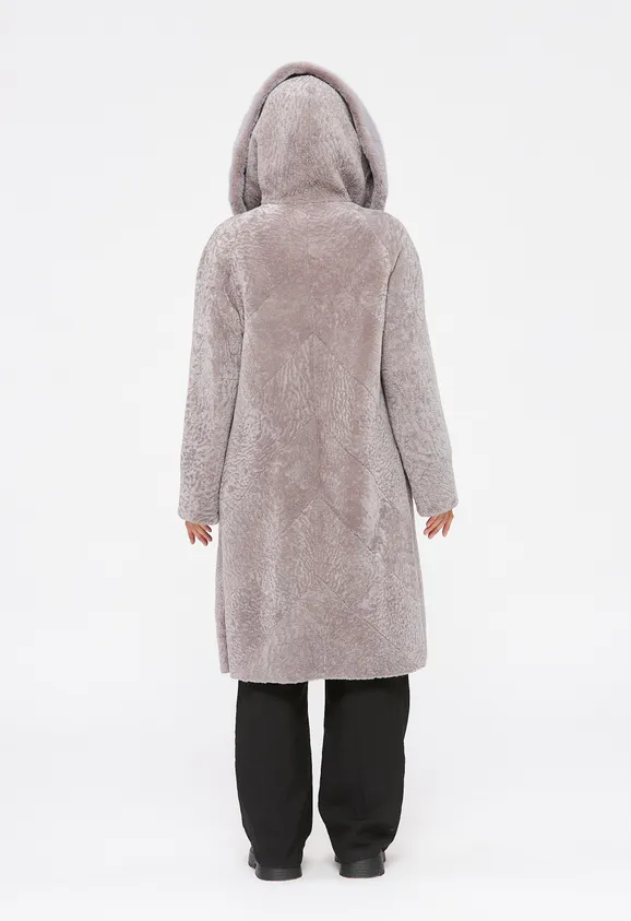 Фото Шуба из натурального астрагана лаванда с капюшоном из натуральной норки - 4