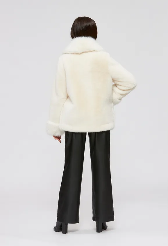 Фото Шуба из белого эко песца и белой эко норки с английским воротником - 8