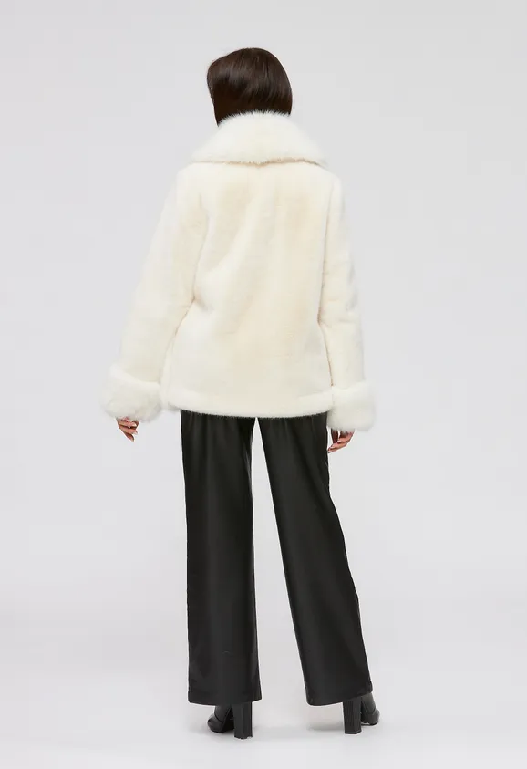 Фото Шуба из белого эко песца и белой эко норки с английским воротником - 7