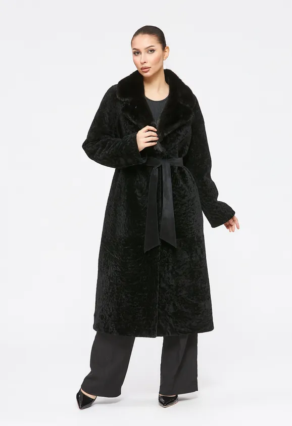 Фото Шуба из натурального астрагана черная с английским воротником из натуральной норки - 8