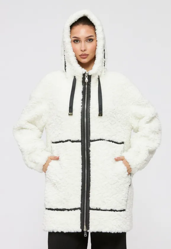 Фото Пальто из натуральной шерсти белое с капюшоном - 1