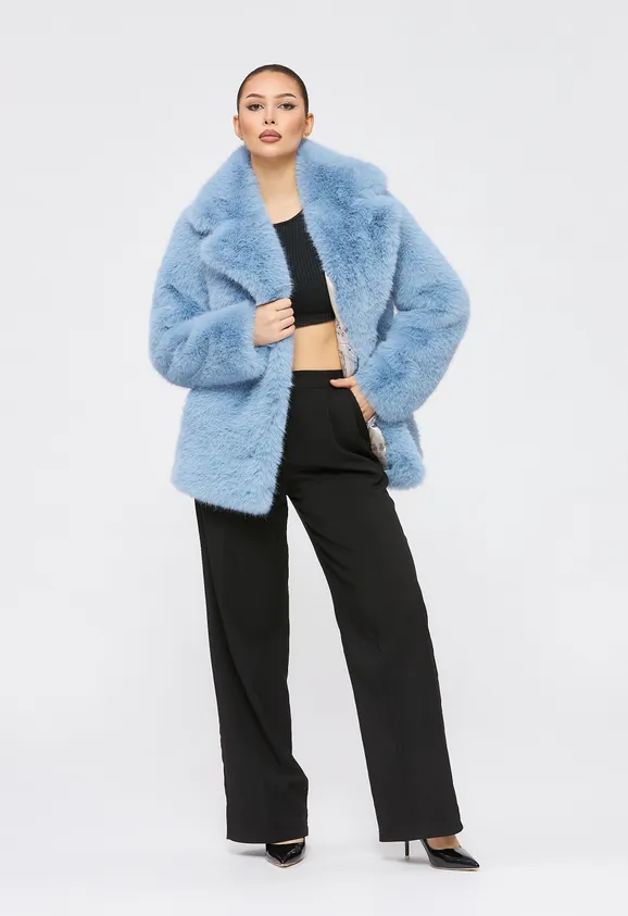 Фото Шуба из эко песца голубая с английским воротником - 2