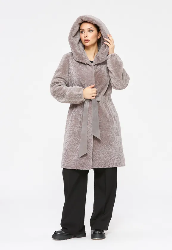 Фото Шуба из натурального астрагана лаванда с капюшоном - 7