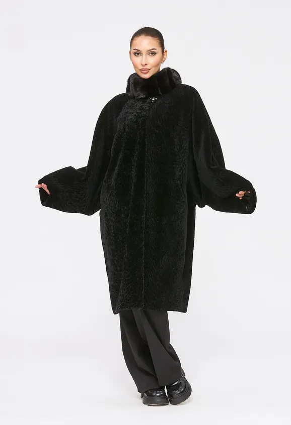 Фото Шуба из натурального астрагана черная с капюшоном из натуральной норки - 3
