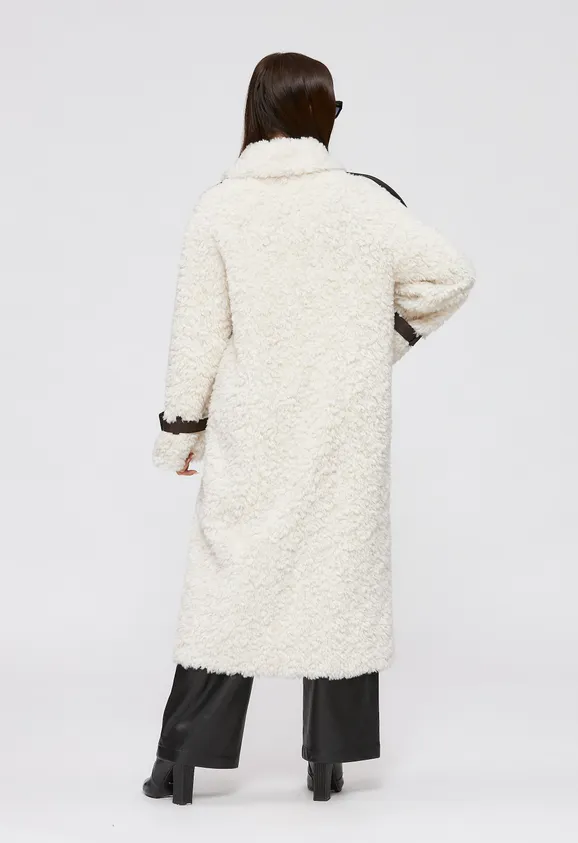 Фото Пальто из шерсти белое с английским воротником - 7