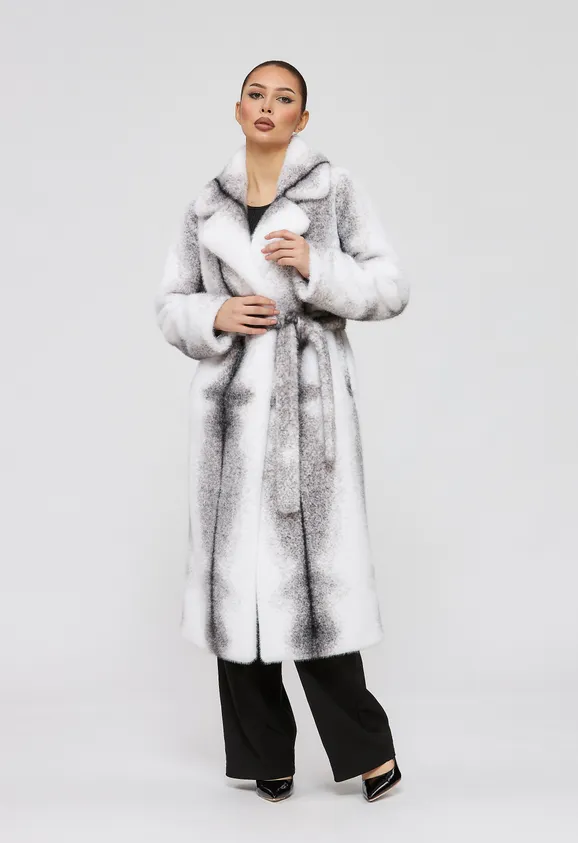 Фото Шуба из эко норки белая крестовка с английским воротником - 2