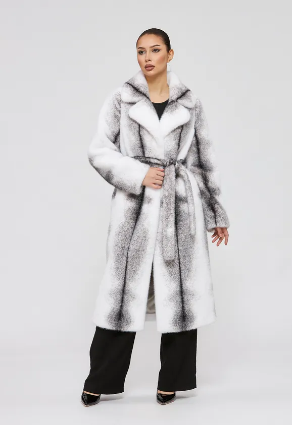 Фото Шуба из эко норки белая крестовка с английским воротником - 1