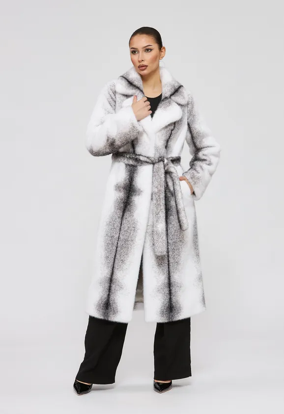 Фото Шуба из эко норки белая крестовка с английским воротником - 5