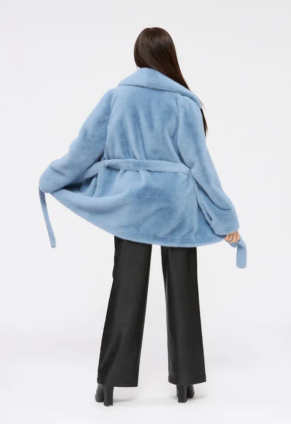 Фото Шуба из эко норки голубая с английским воротником - 5