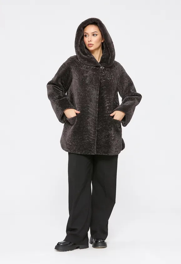 Фото Шуба из натурального астрагана думан с капюшоном - 1