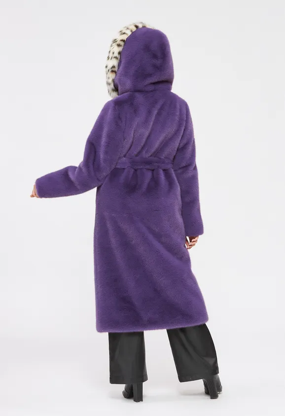 Фото Шуба из эко норки сирень с капюшоном из эко рыси - 3
