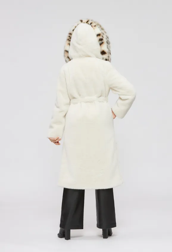Фото Шуба из эко норки белая с капюшоном из эко рыси - 9