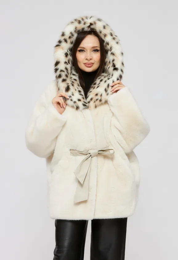 Фото Шуба из эко норки белая с капюшоном из эко рыси - 8