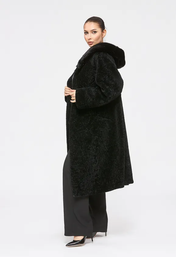 Фото Шуба из натурального астрагана черная с капюшоном из натуральной норки - 4