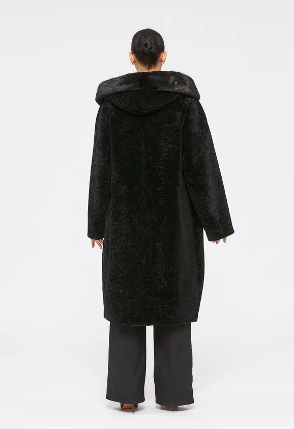 Фото Шуба из натурального астрагана черная с капюшоном из натуральной норки - 3