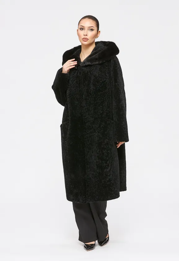 Фото Шуба из натурального астрагана черная с капюшоном из натуральной норки - 1