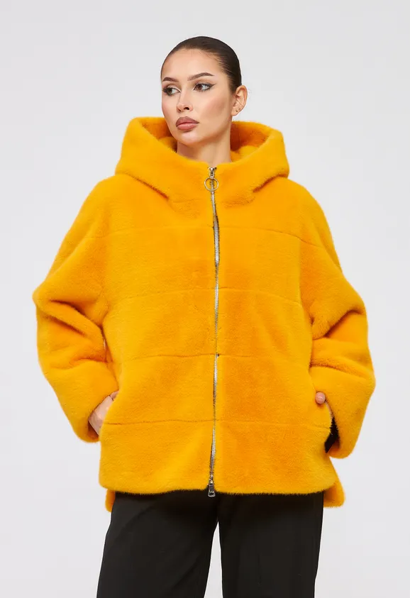 Фото Шуба из эко норки желтая с капюшоном - 7