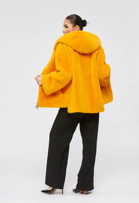 Фото Шуба из эко норки желтая с капюшоном - 3