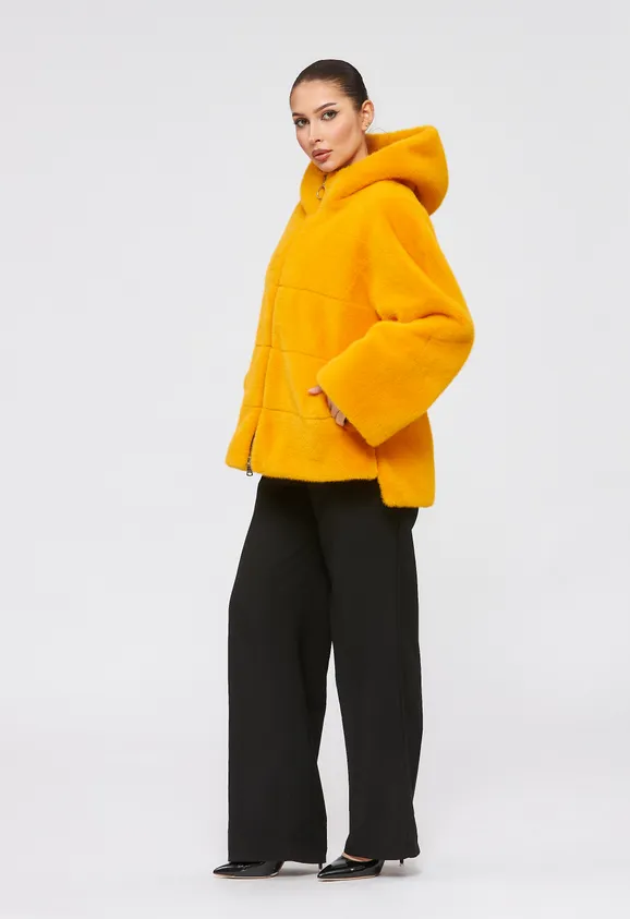 Фото Шуба из эко норки желтая с капюшоном - 8