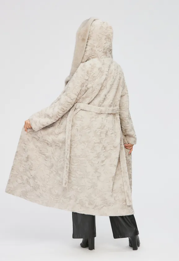 Фото Шуба из эко каракуля серая с капюшоном из эко норки - 8