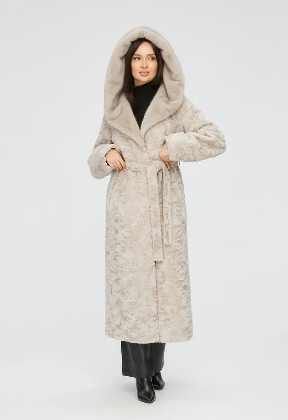 Фото Шуба из эко каракуля серая с капюшоном из эко норки - 3