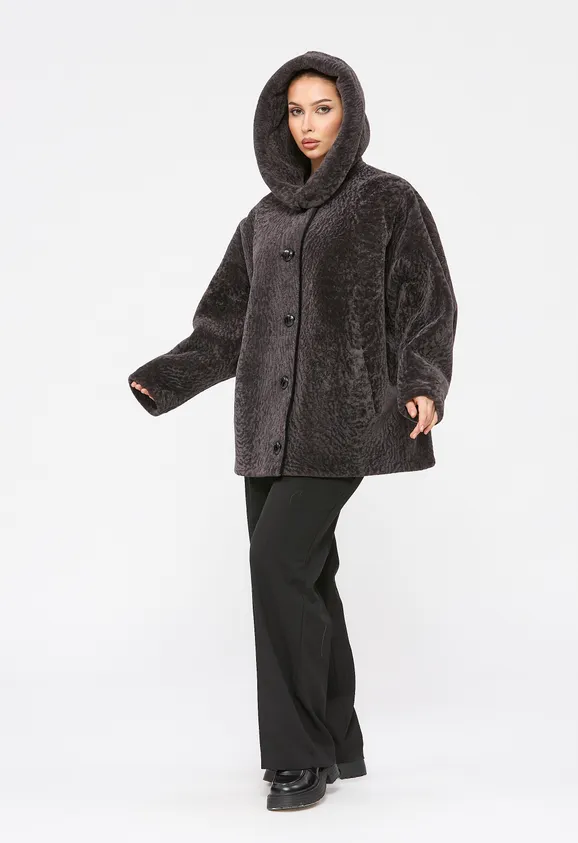 Фото Шуба из натурального астрагана мокко с капюшоном - 4