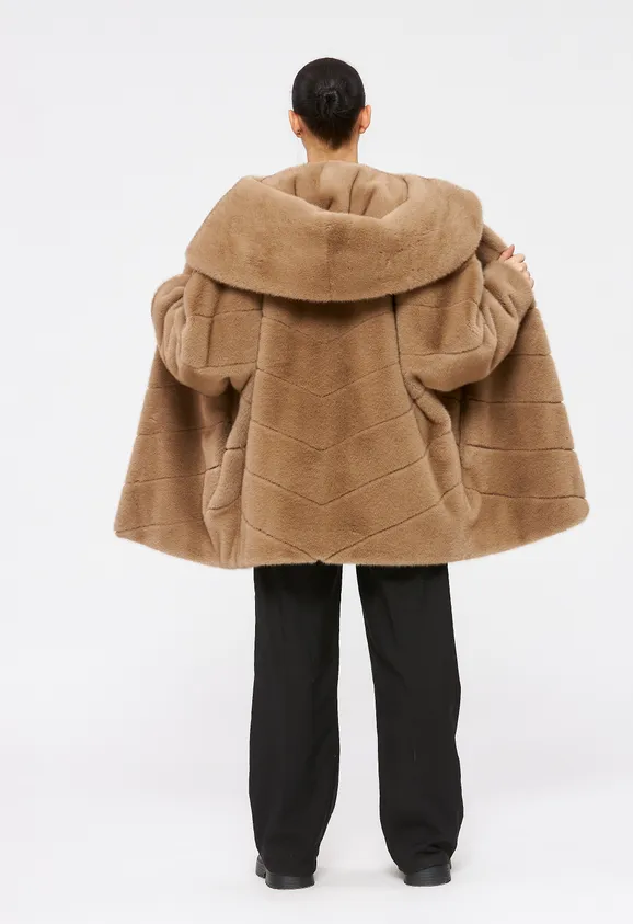 Фото Шуба из эко норки капучино с капюшоном - 5