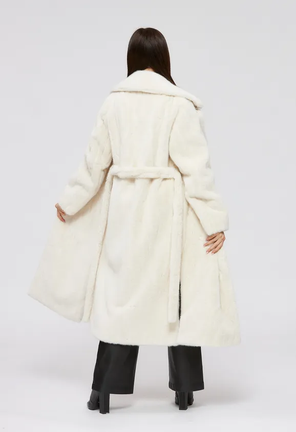 Фото Шуба из эко норки белая с английским воротником - 8