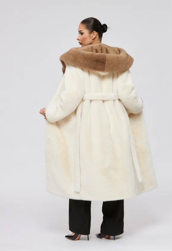 Фото Шуба из эко норки белая с капюшоном - 8