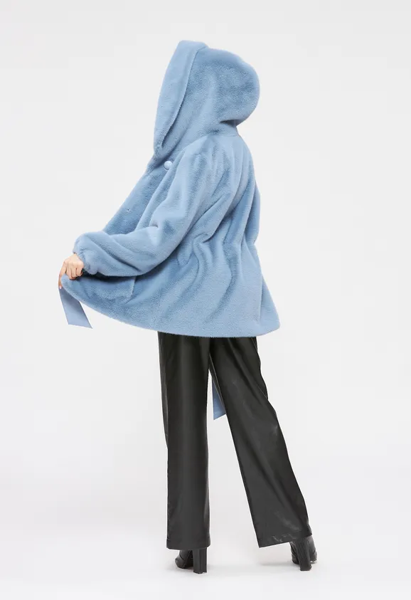 Фото Шуба из эко норки голубая с капюшоном - 9