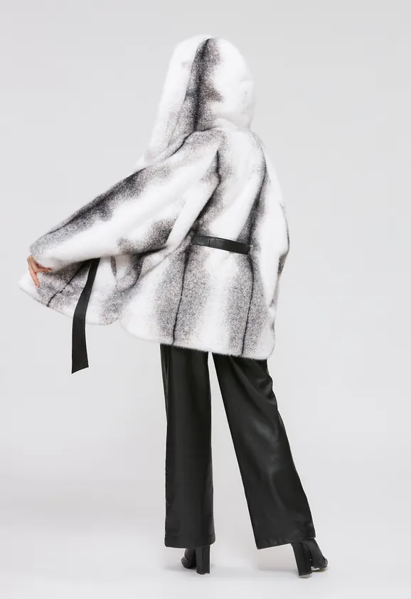 Фото Шуба из эко норки крестовка белая с капюшоном - 2