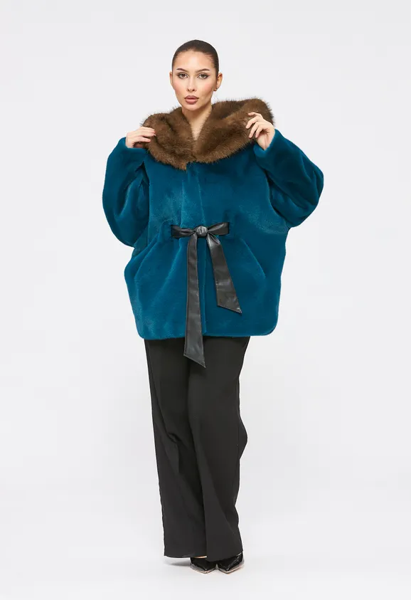 Фото Шуба из эко норки бирюза с капюшоном из эко соболя - 2