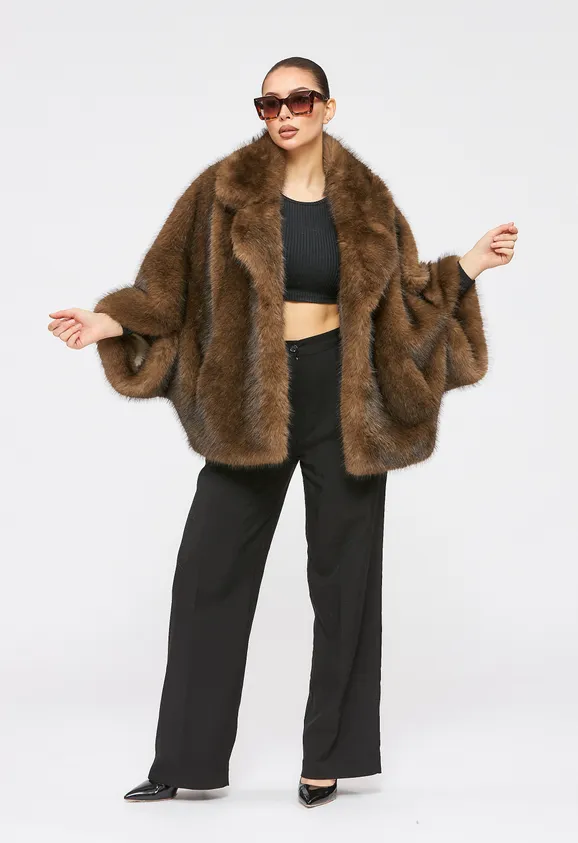 Фото Шуба из эко соболя с английским воротником - 5