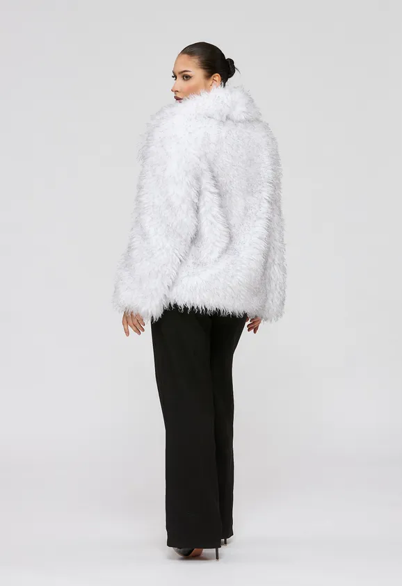 Фото Шуба из эко ламы бело-серая с английским воротником - 8