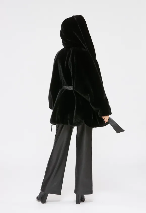 Фото Шуба из эко норки черная с капюшоном - 3
