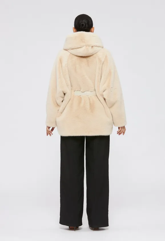 Фото Шуба из эко норки бежевая с капюшоном - 3