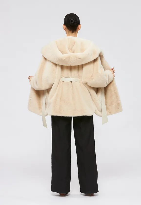 Фото Шуба из эко норки бежевая с капюшоном - 6
