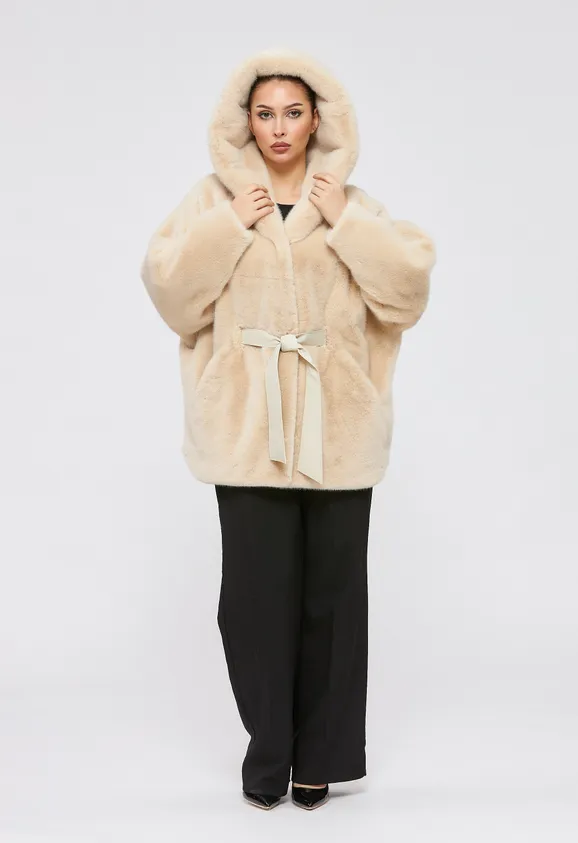 Фото Шуба из эко норки бежевая с капюшоном - 8