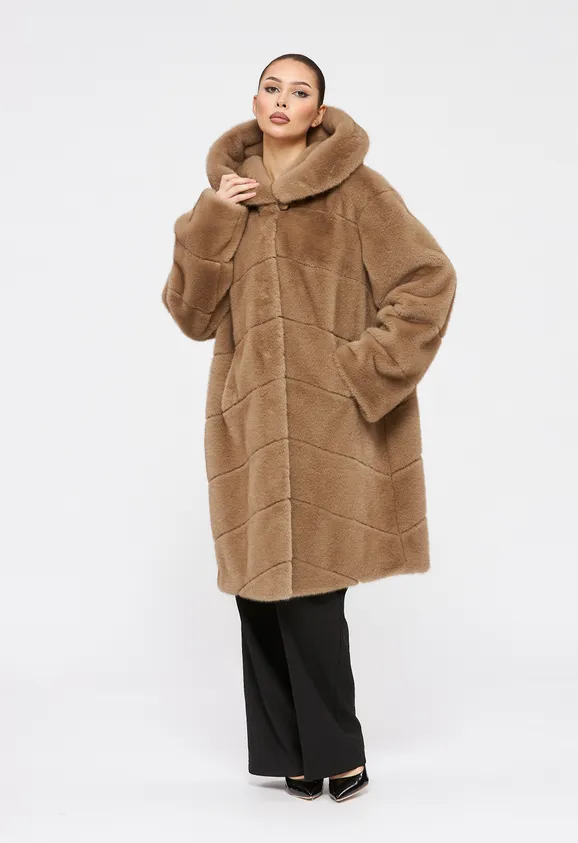 Фото Шуба из эко норки капучино с капюшоном - 5