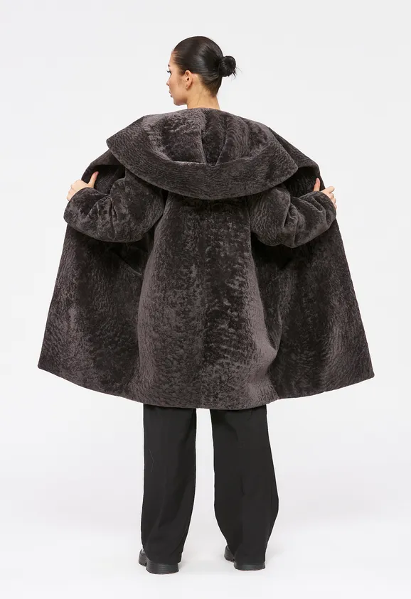 Фото Шуба из натурального астрагана думан с капюшоном - 8