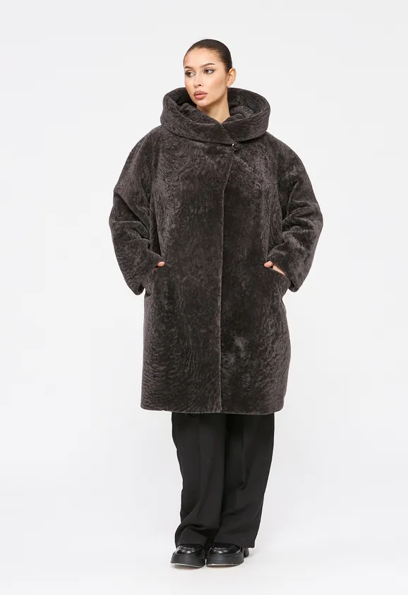 Фото Шуба из натурального астрагана думан с капюшоном - 6