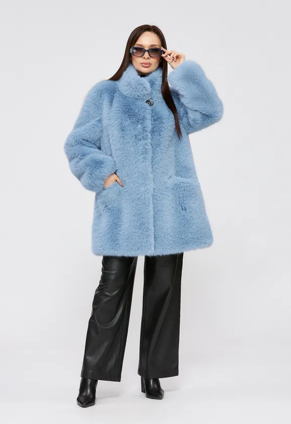 Фото Шуба из эко песца голубая с воротником стойка - 7