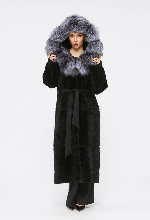 Фото Шуба из натурального астрагана черная с английским воротником из натуральной норки - 6